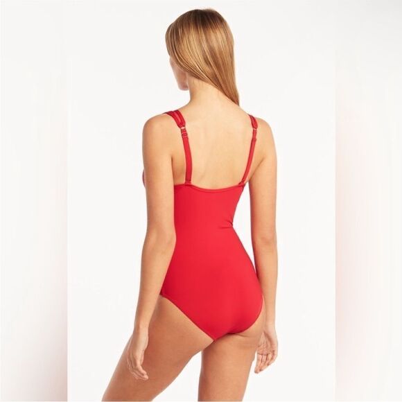 Sea Level Swim NWT Spliced Plunge One Piece Red
Size 12 - Picture 3 of 14